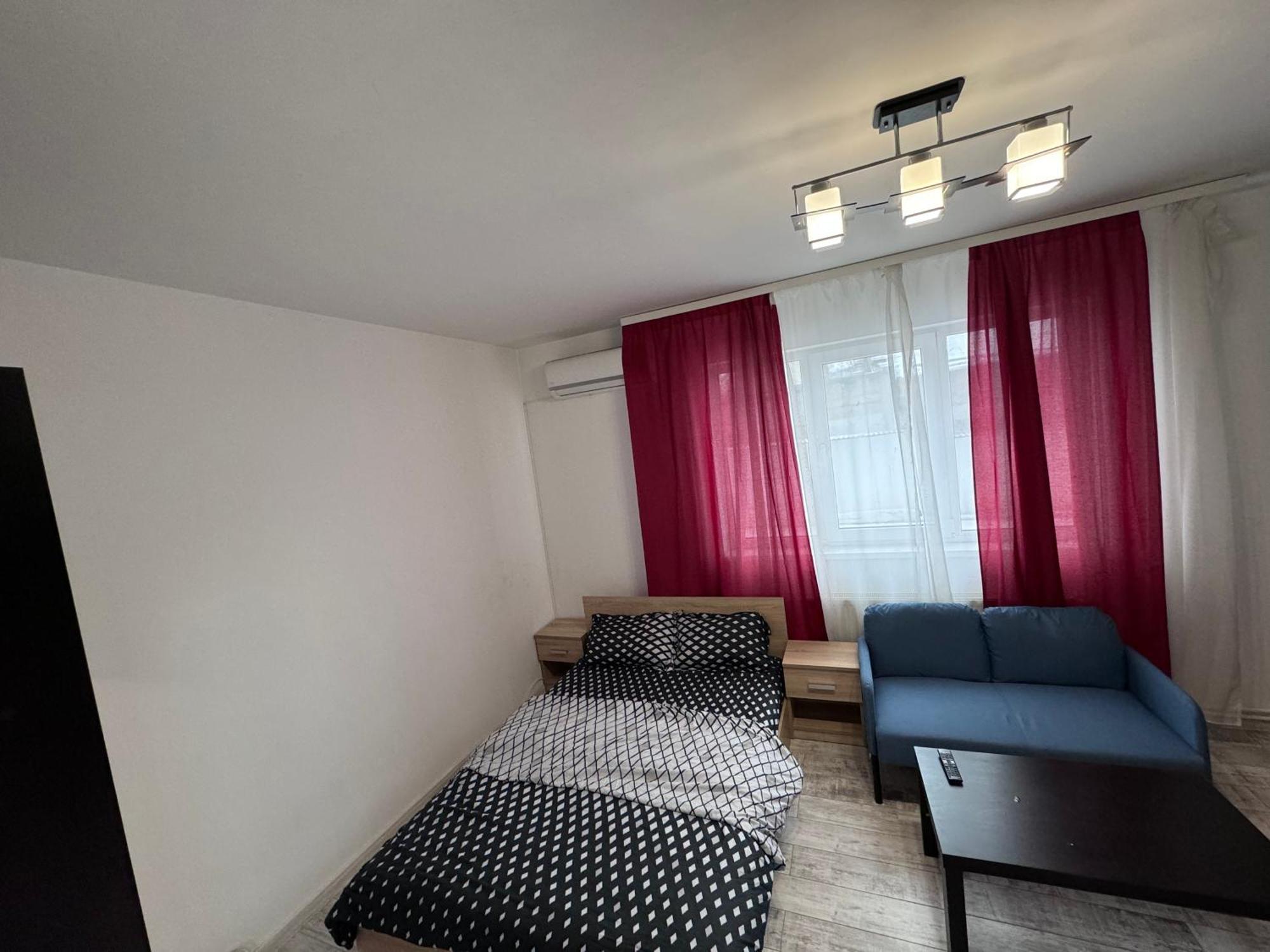 Cozy Studio 10 Min Away From Th Center Of The City Bukarest Exterior foto